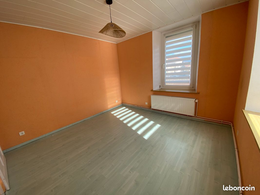 Appartement a louer pontarlier - 3 pièce(s) - 63 m2 - Surfyn
