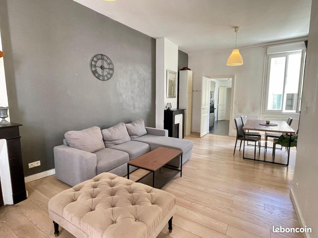 Appartement 3 pièces 76 m² · à Angers · 76 m² · 980 €