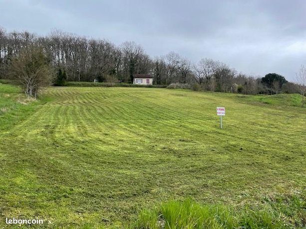 Terrain 2 805 m² Eugenie Les Bains
