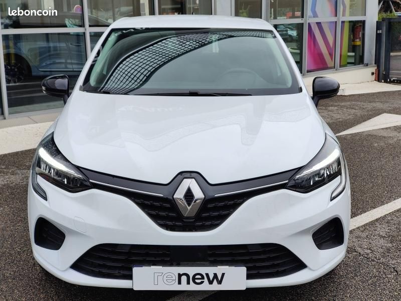 Renault Clio 1.6 E-Tech hybride 145ch Equilibre (image 7)