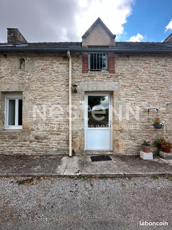 Maison 4 pièces 64 m² · à Guéhenno · 64 m² · 710 €