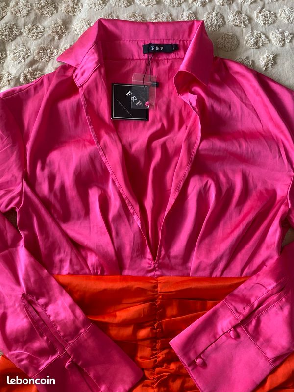Robe courte bicolore (image 3)