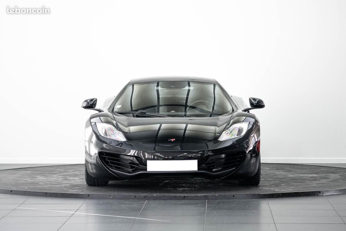 McLaren MP4-12C MP4 Coupe (image 6)