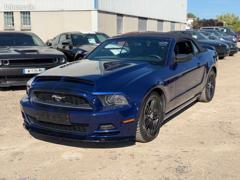Ford Mustang Cabriolet 3.7i V6 307cv BVA 2014 (image 1)