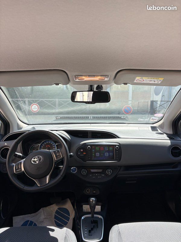 Toyota yaris 1.5l hybrid 101cv | carplay | camera de recul | suivi complet toyota (image 3)