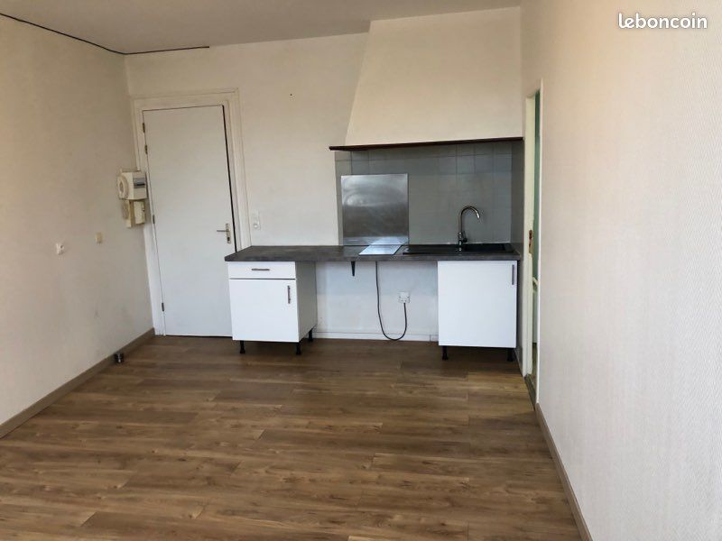 Appartement 2 pièces 30 m² - Saint-Ciers-sur-Gironde 33820 (image principale 0)