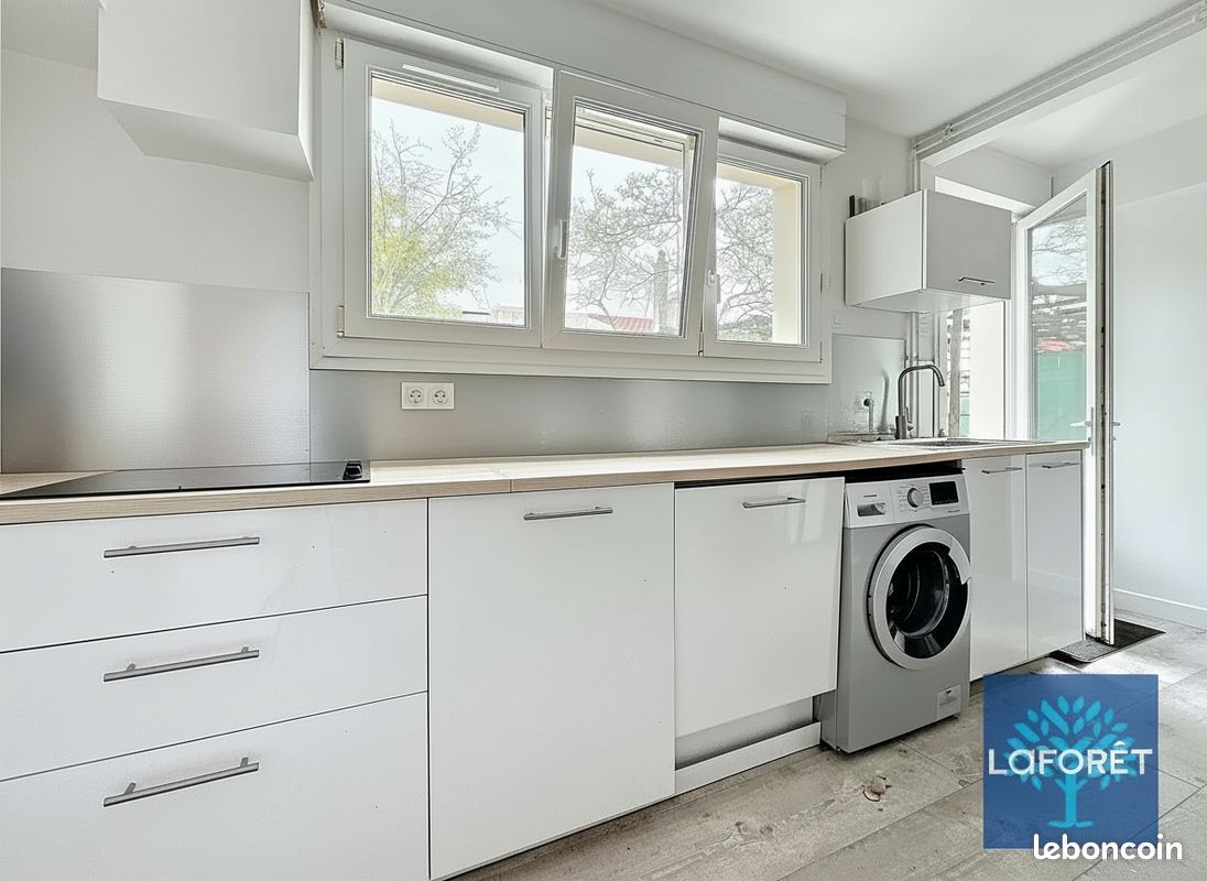 Appartement 1 pièce 9 m² · à La Roche-sur-Yon · 9 m² · 350 €/mois