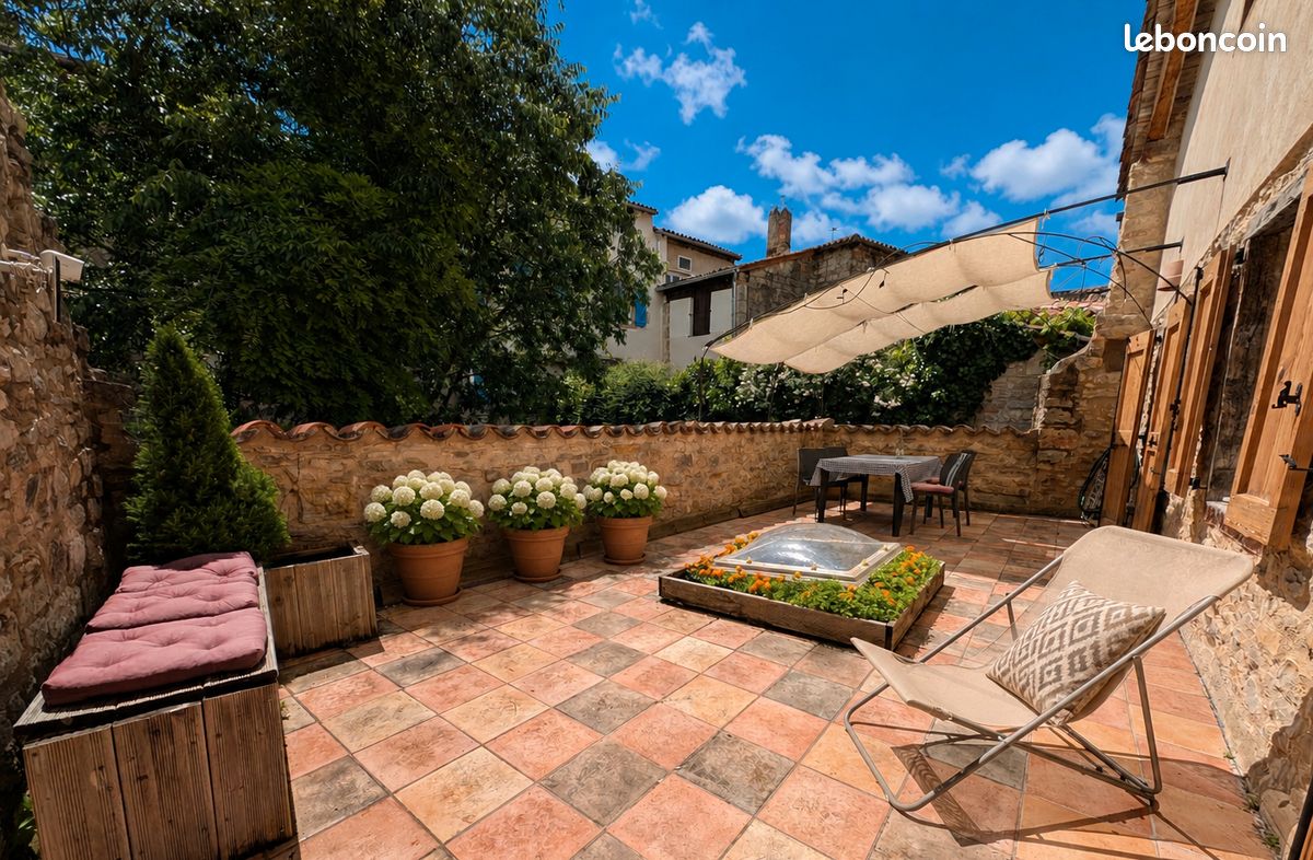 Maison 4 pièces 118 m² · à Saint-Antonin-Noble-Val · 118 m² · 349 000 €