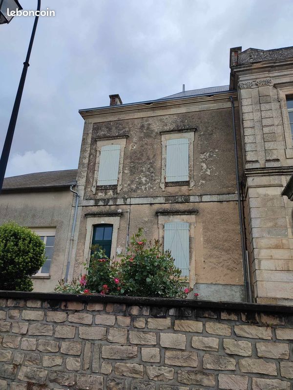 Logement communal - Exoudun 79800 (image principale 0)