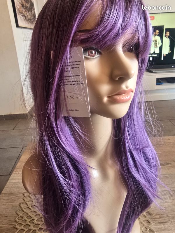 Perruque mauve-violette (image 2)