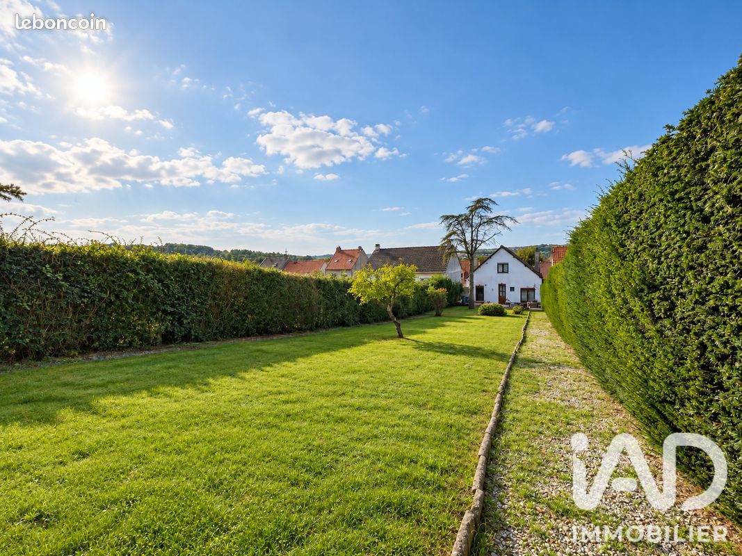 Maison 6 pièces 110 m² · à Saint-Léonard · 110 m² · 249 990 €