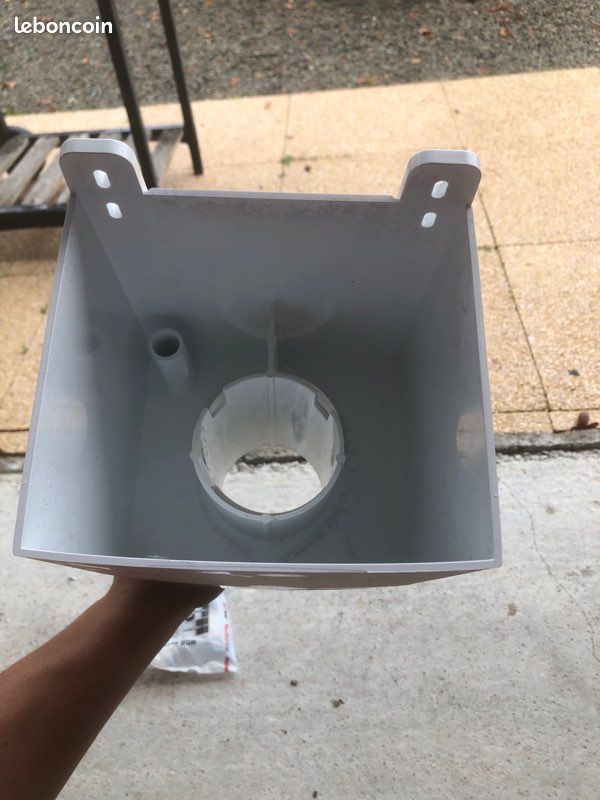 Boite a eau pour gouttière (image 2)