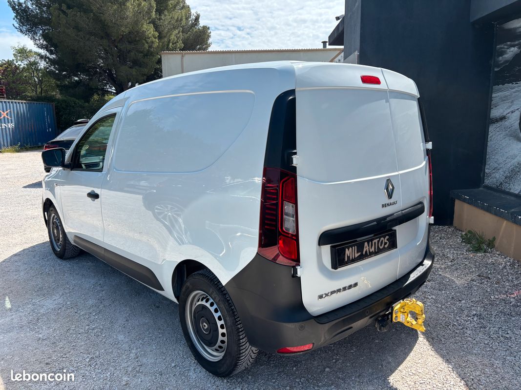 RENAULT Express Van 1.5 dCi 95 cv TVA Recuperable Carplay Gps Garantie 6 mois (image 3)