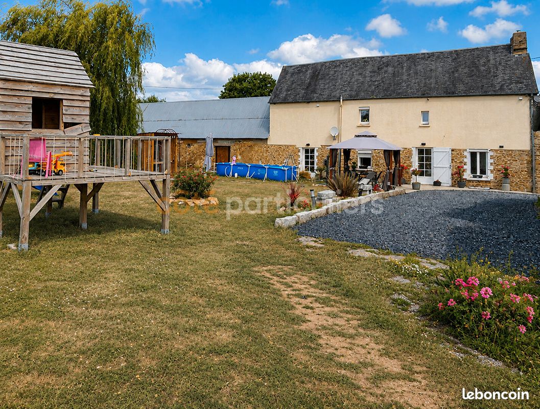 Maison 5 pièces 104 m² · à Millières · 104 m² · 229 350 €