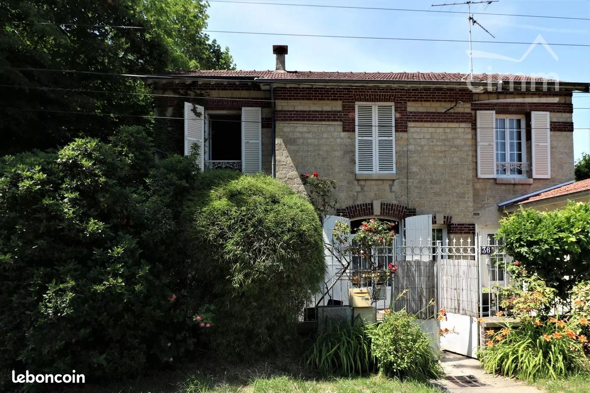 Maison 5 pièces 76 m² · à Chantilly · 76 m² · 1 300 €/mois