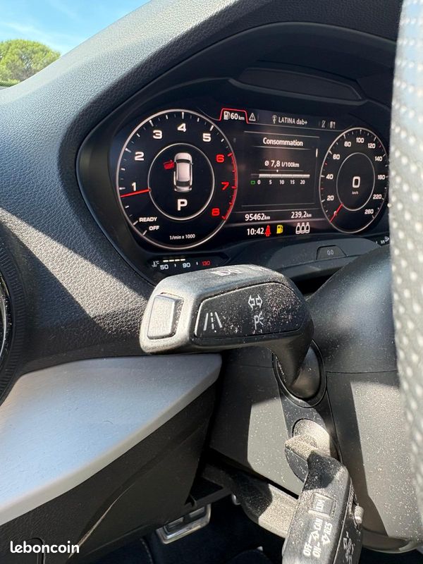 AUDI Q2 2.0 40 TFSI 190 S LINE QUATTRO S-TRONIC 7 - CAMERA - TO - GPS - KEYLESS - ACC - HAYON ELECTRIQUe (image 36)