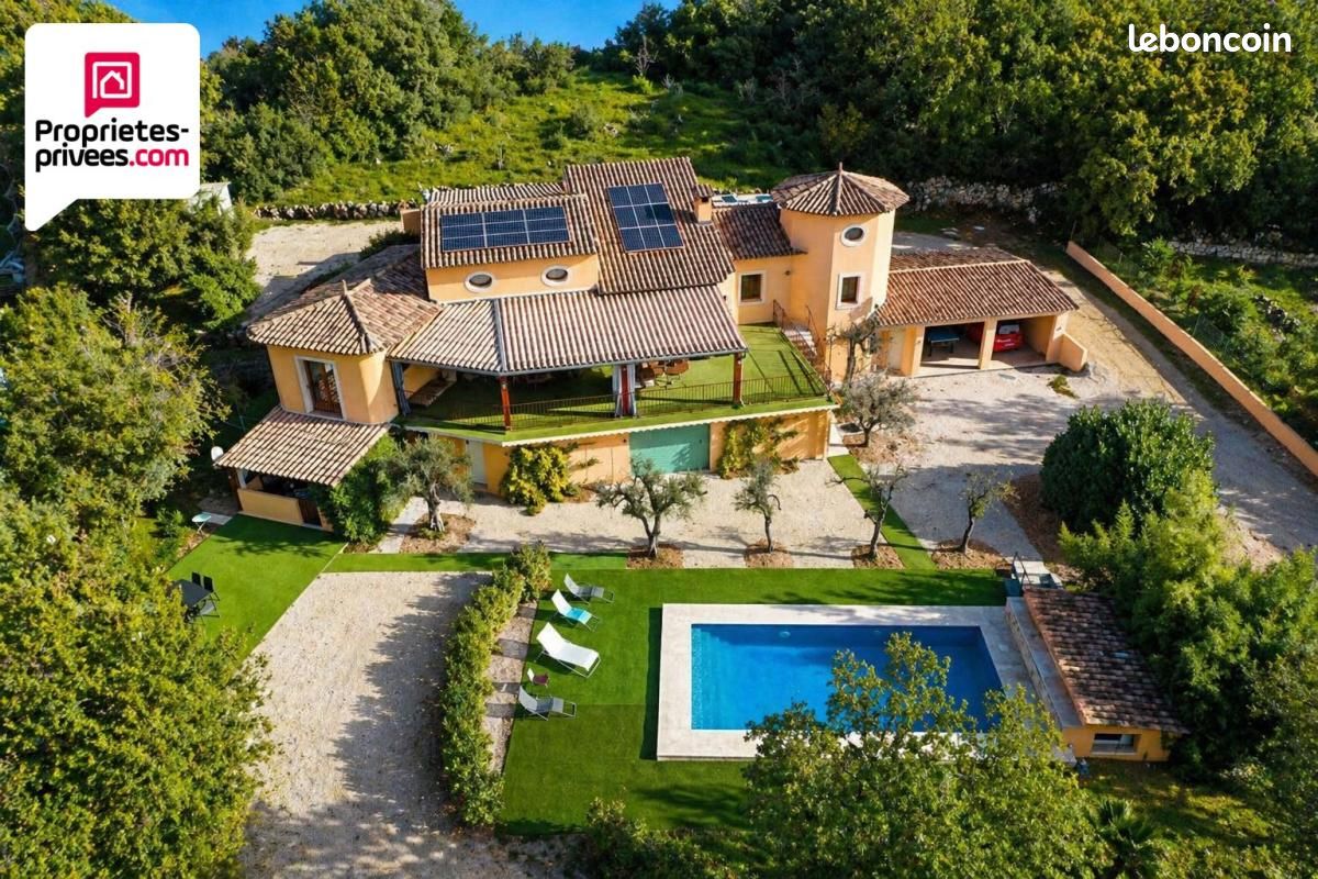 Maison 9 pièces 249 m² · à Saint-Cézaire-sur-Siagne · 249 m² · 850 000 €