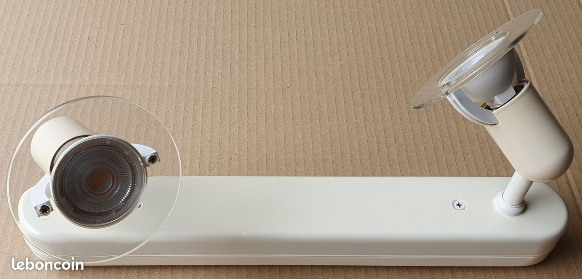 Plafonnier 2 spots éclairage Led (image 1)