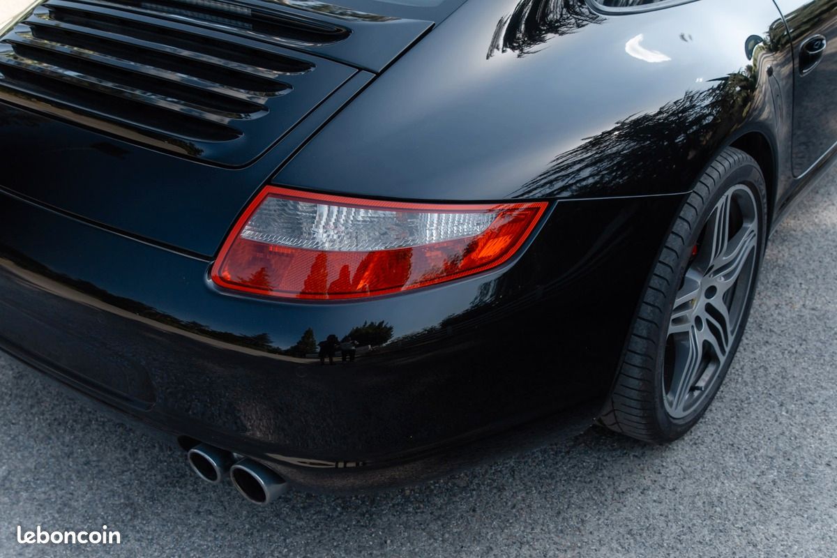 Porsche 911 Type 997 Carrera 4S - Très bon état de présentation (image 10)