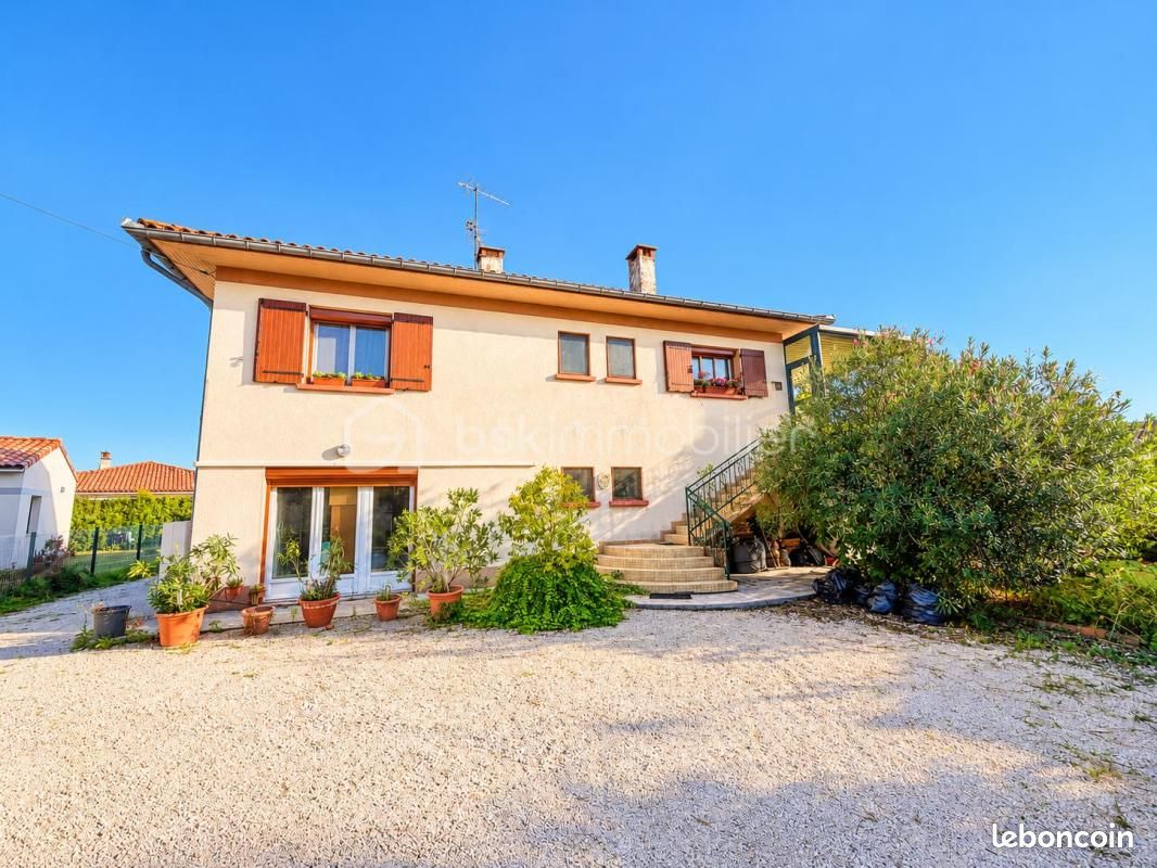 Maison 7 pièces 207 m² · à Montauban · 207 m² · 299 900 €