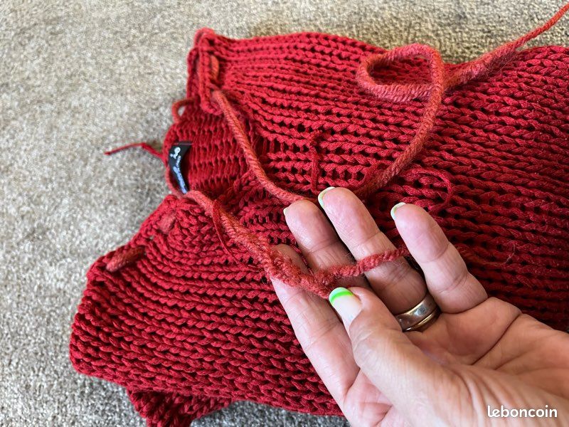 Joli pull rouge ajouré maille – Made in Italy – porté taille L (image 19)
