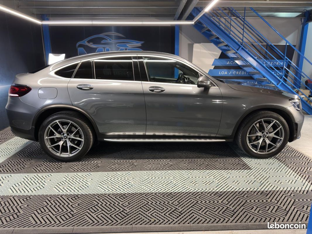 MERCEDES-BENZ GLC COUPE 2.0 300 D 245 AMG LINE 9G-Tronic (image 7)