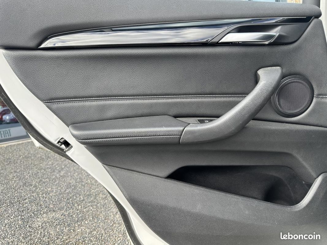 Bmw x1 xdrive 20d 190 ch bva sport xline ph1 (image 31)