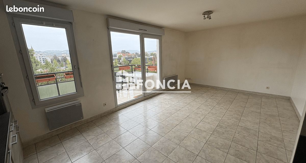 Appartement 2 pièces 48 m² · à Bourgoin-Jallieu · 48 m² · 717 €/mois