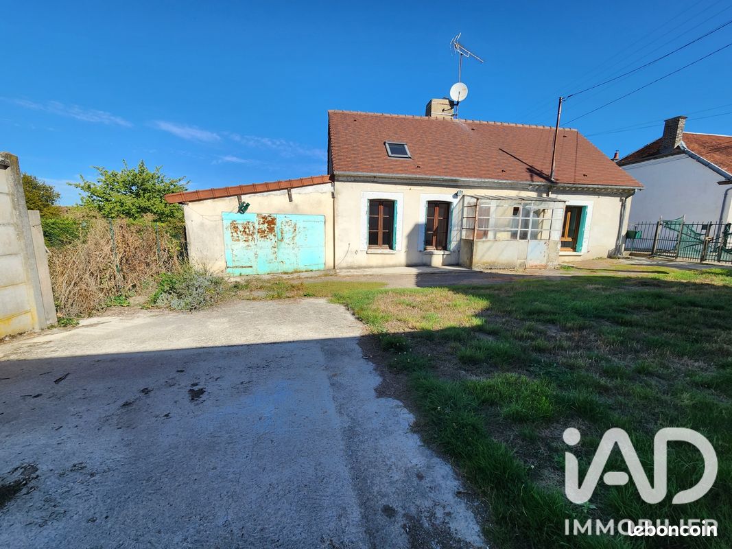 Maison 3 pièces 70 m² · à Estissac · 70 m² · 69 900 €
