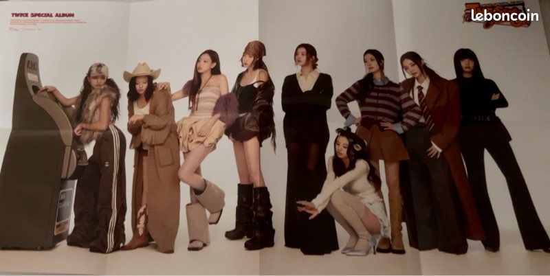 Twice the story goes on Poster (image 1)