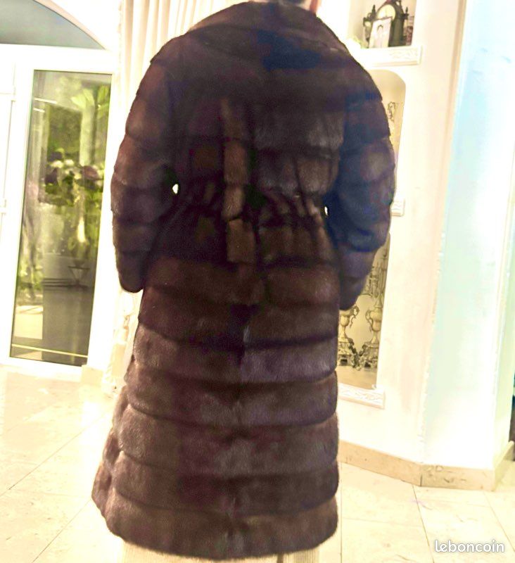 FourrureVison vraix russe longue (image 1)