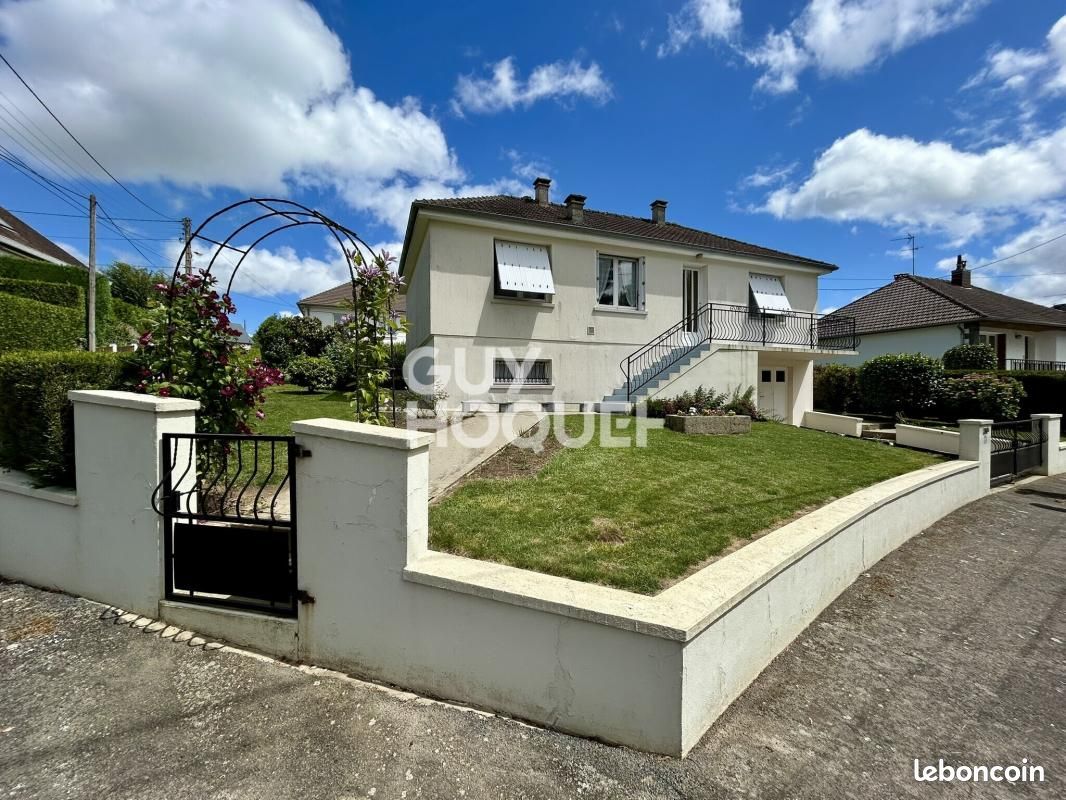 Maison 4 pièces 82 m² · à Vire Normandie · 82 m² · 138 240 €