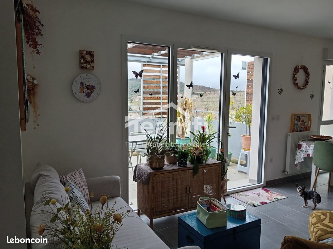 Appartement 2 pièces 50 m² · à Villeneuve-de-Berg · 50 m² · 100 000 €