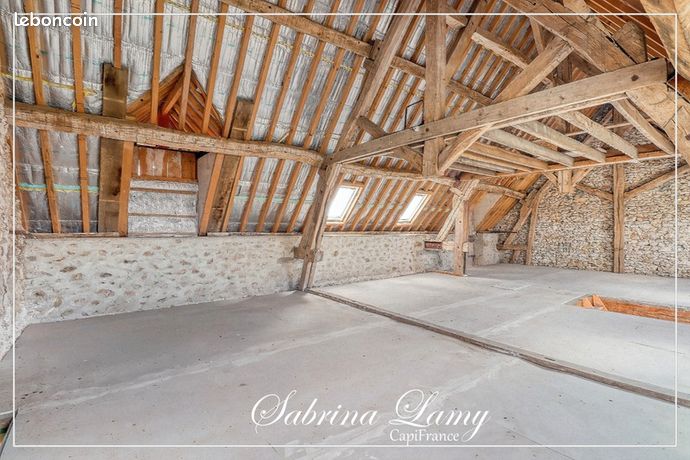 Maison 2 pièces 150 m²