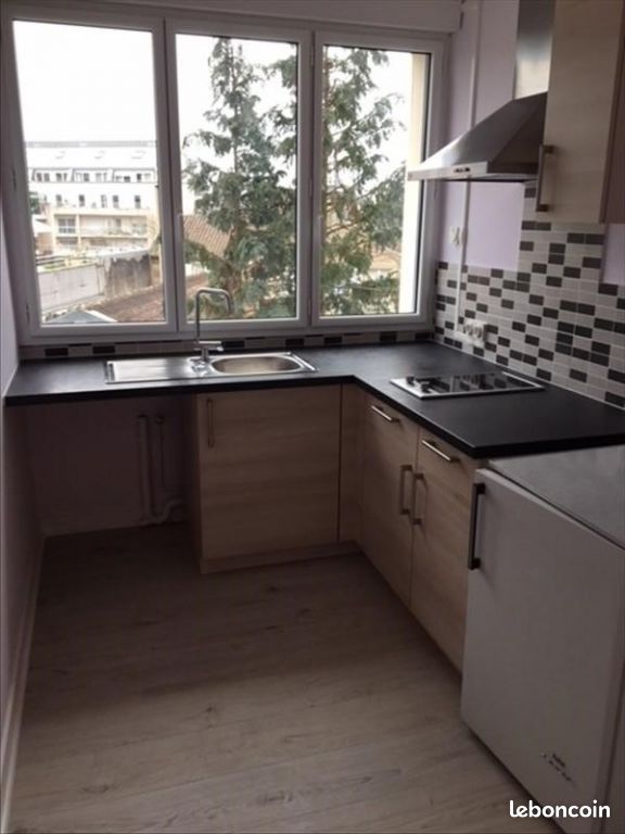 Appartement 1 pièce 32 m² · à Poitiers · 32 m² · 560 €/mois