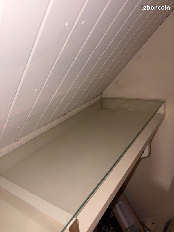 Étagère en bois et en verre (image 3)