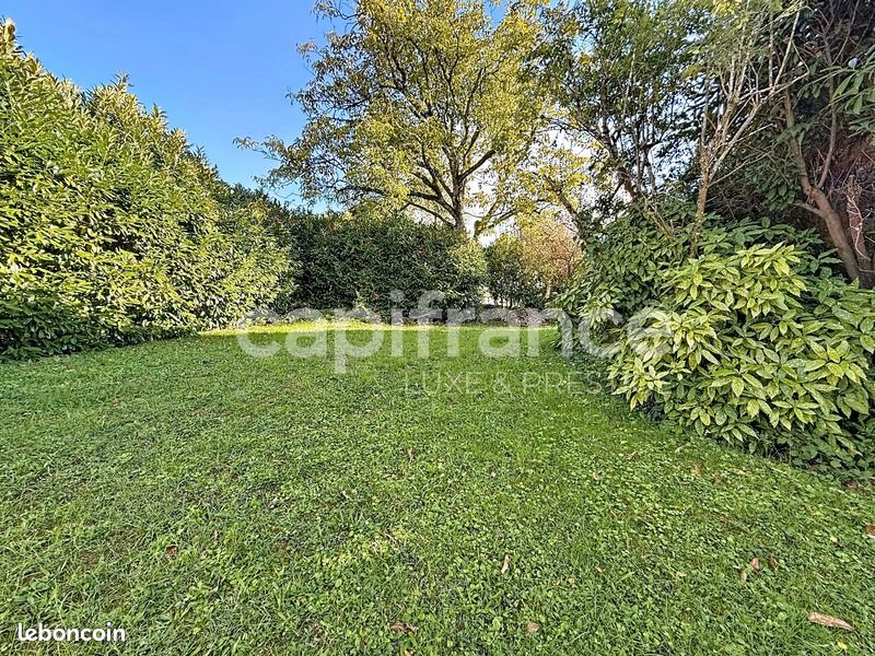 Maison 9 pièces 305 m² (image 16)