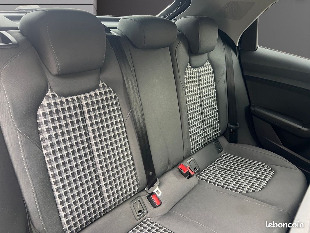 AUDI A1 CITYCARVER 2019 30 TFSI 116 ch S tronic 7 Design, Apple CarPlay, Caméra de Recul, Garantie 12 mois (image 6)