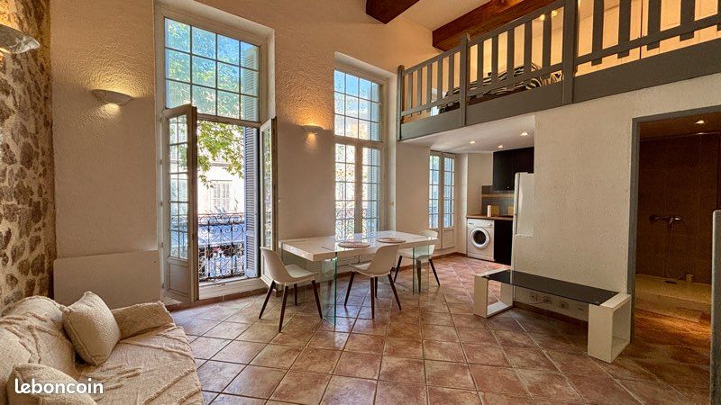 Appartement 1 pièce 38 m² · à Salon-de-Provence · 38 m² · 880 €/mois