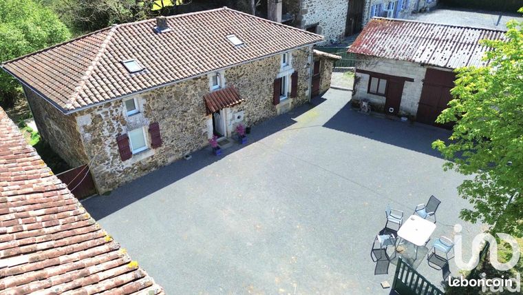 Propriété 5 pièces 133 m²