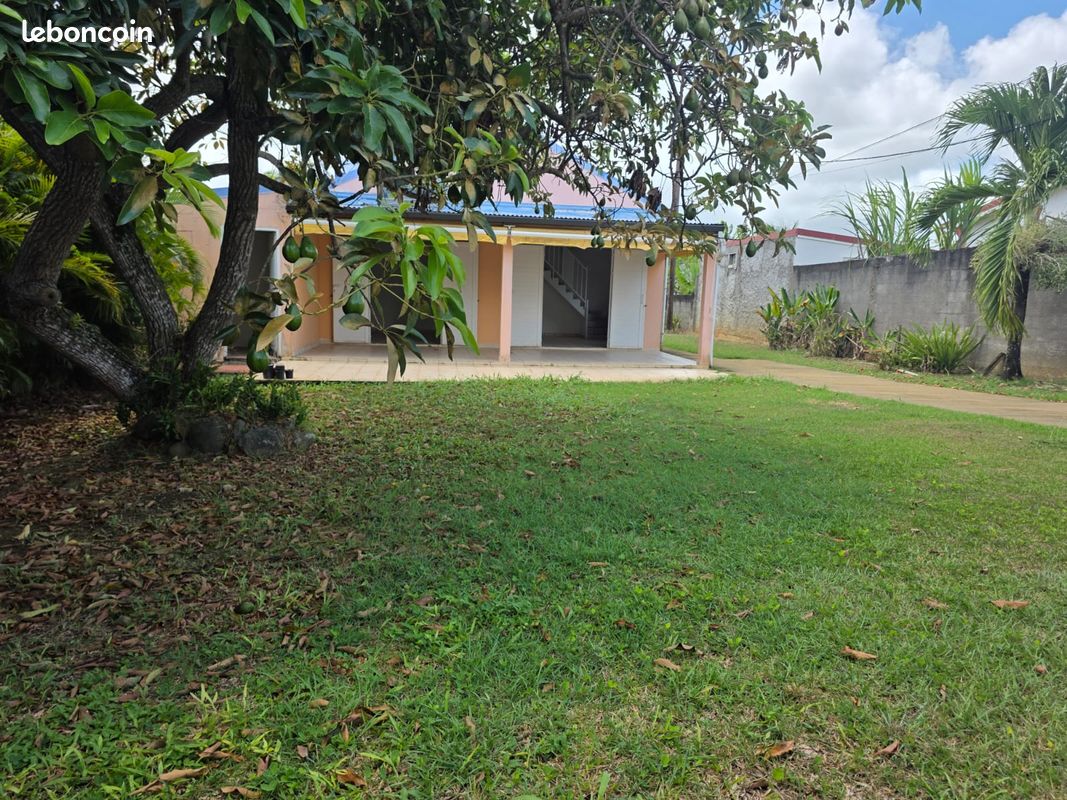 Maison 4 pièces 110 m² · à Baie-Mahault · 110 m² · 1 500 €