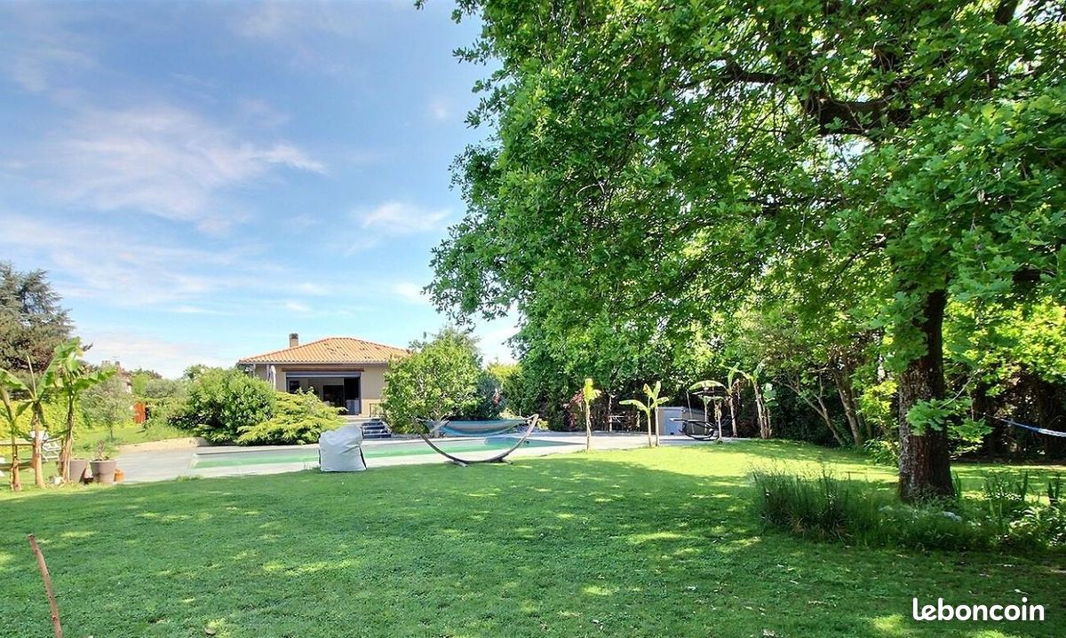Maison 8 pièces 250 m² · à Eysines · 250 m² · 899 000 €