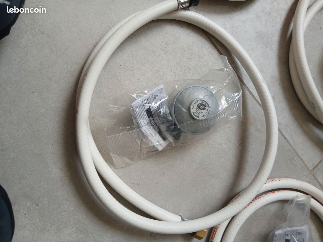 Détendeur propane à clipser et flexible gaz (image 4)
