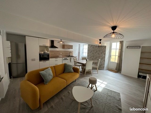 Appartement 2 pièces 45 m² · à Laval · 45 m² · 545 €