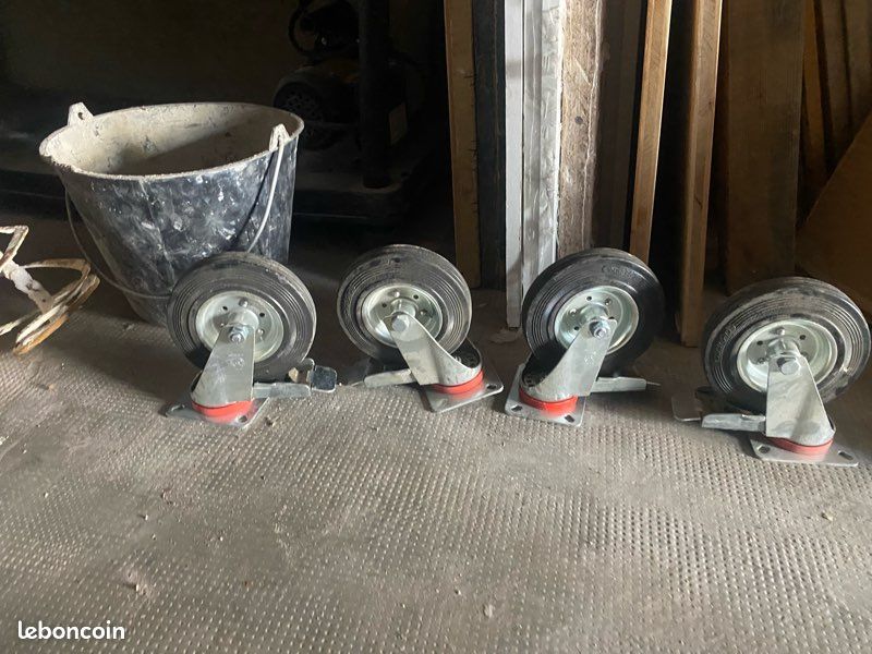 Vend roulettes à visser (image 4)