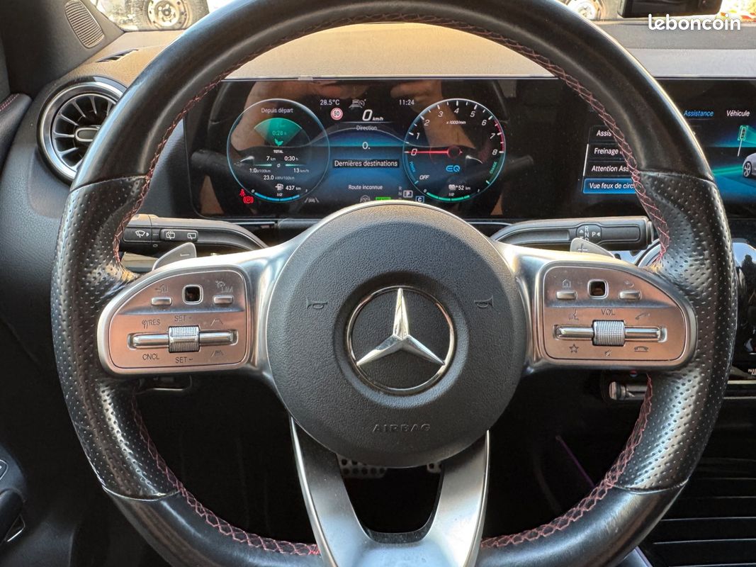 MERCEDES CLASSE B 250 e 1.3 l 160CV 8G-DCT AMG Line Edition-Toit ouvrant Panoramique- Carpaly- Boule de remorque- suiv (image 44)