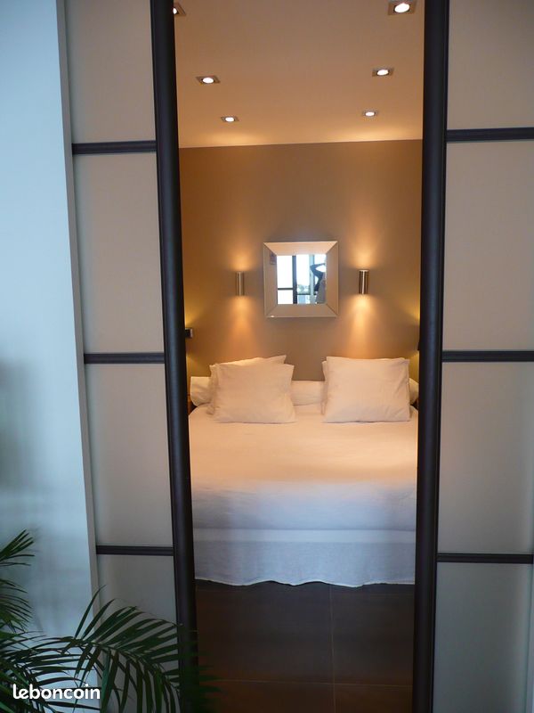 T2 meublé 42m² - vue mer panoramique- Résidence Les Katikias (image 6)