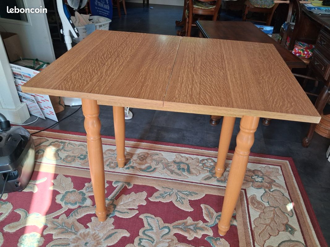 Petite table dépliable (image 3)