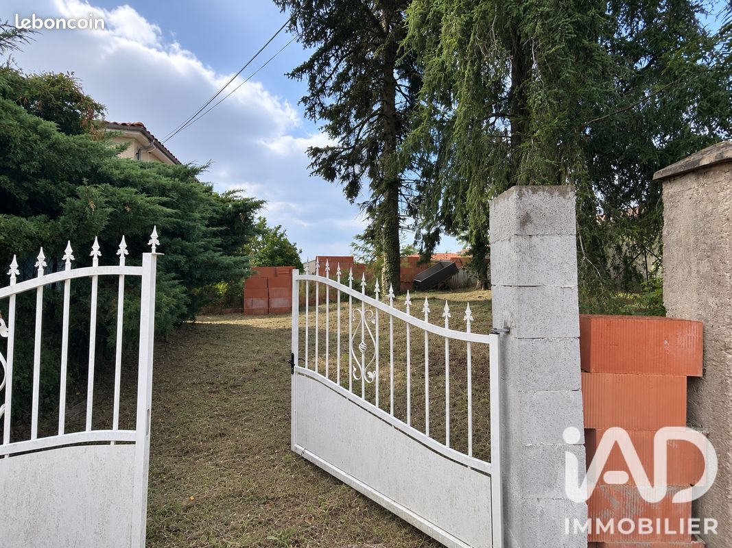 Maison 4 pièces 148 m² · à Montendre · 148 m² · 88 000 €