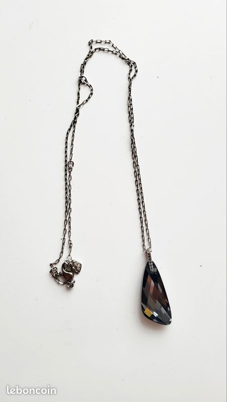 Collier Swarowski cristal noir (image 1)